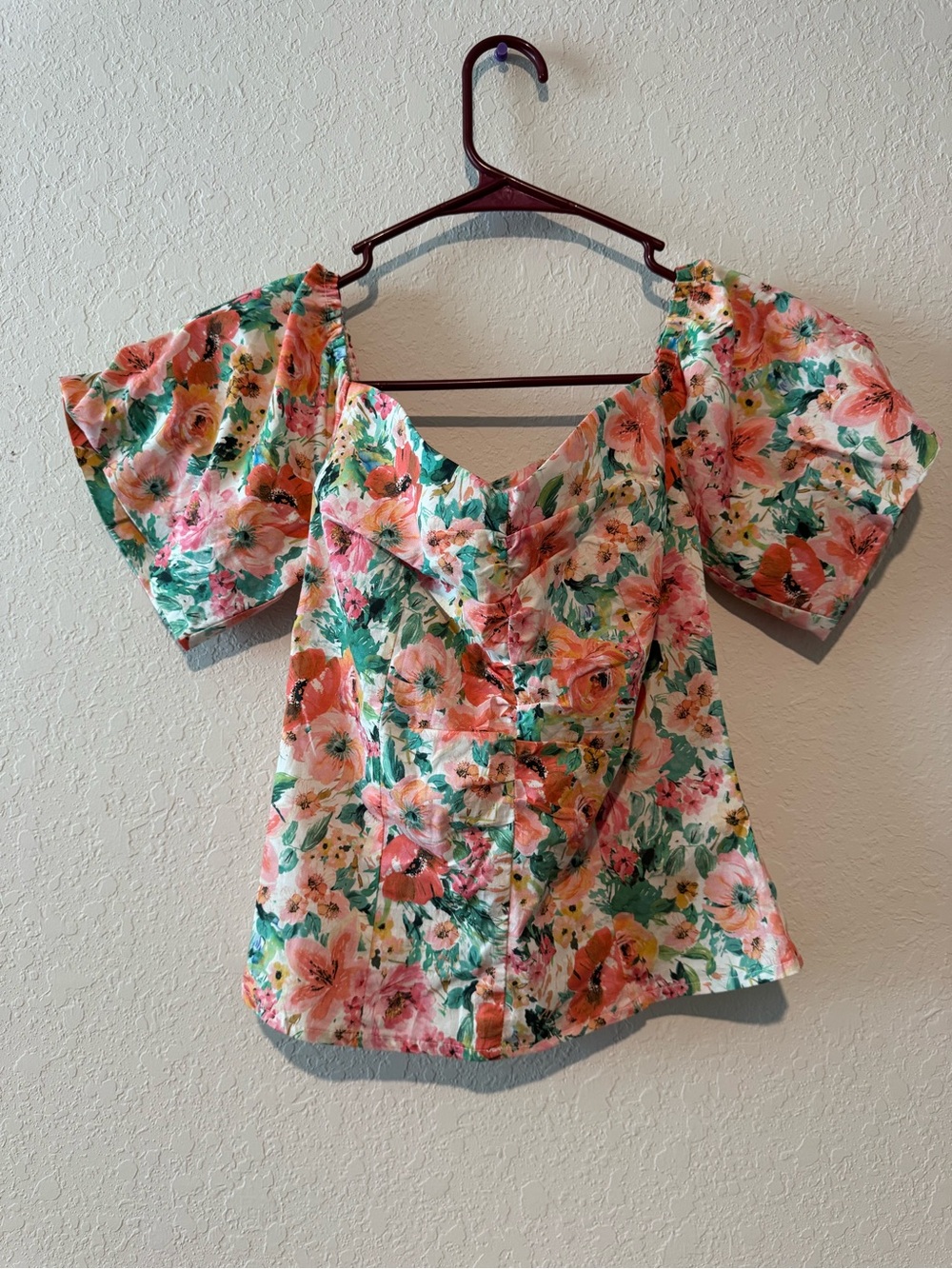 Zara Coral & Green Floral Puff-Sleeve Sweetheart Top